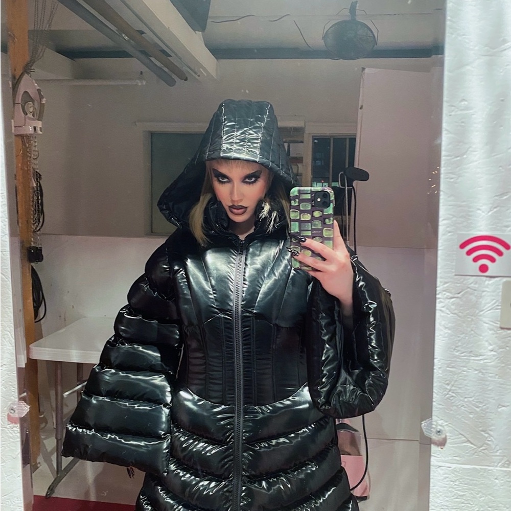 Women's Black Puffer Jacket